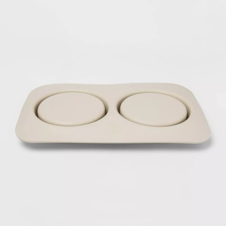 Non-Slip Dual-Bowl Pet Feeding Station